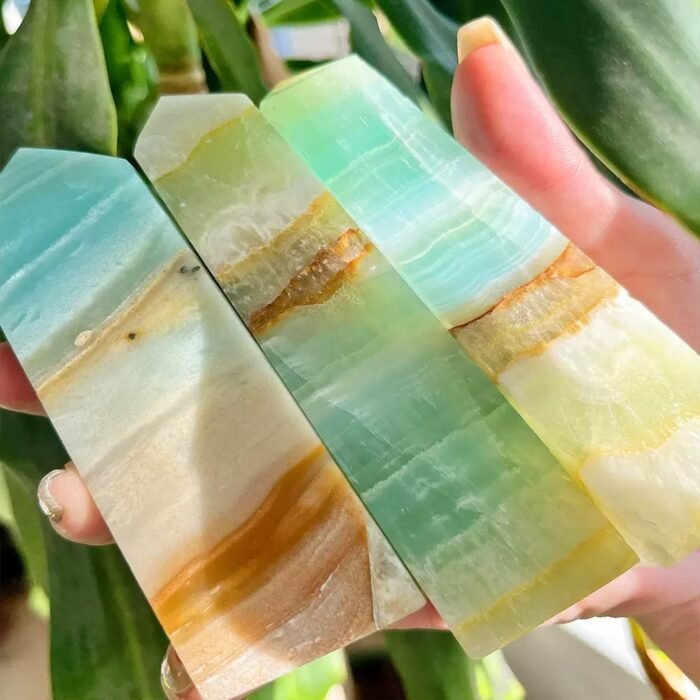 Natural Caribbean original stone single-sided sharp corner four-sided crystal - Image 2