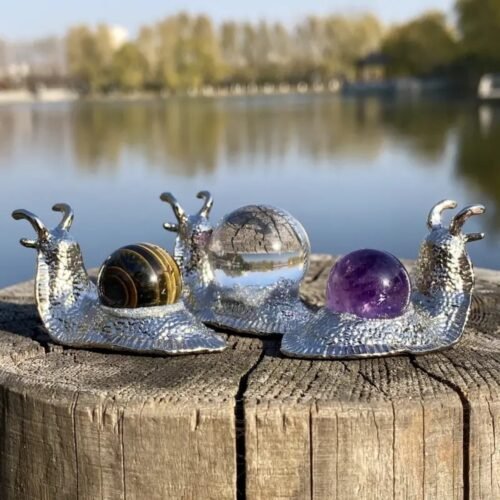 Natural crystal rolling stone snail ornaments