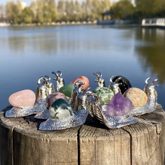 Natural crystal rolling stone snail ornaments - Image 4